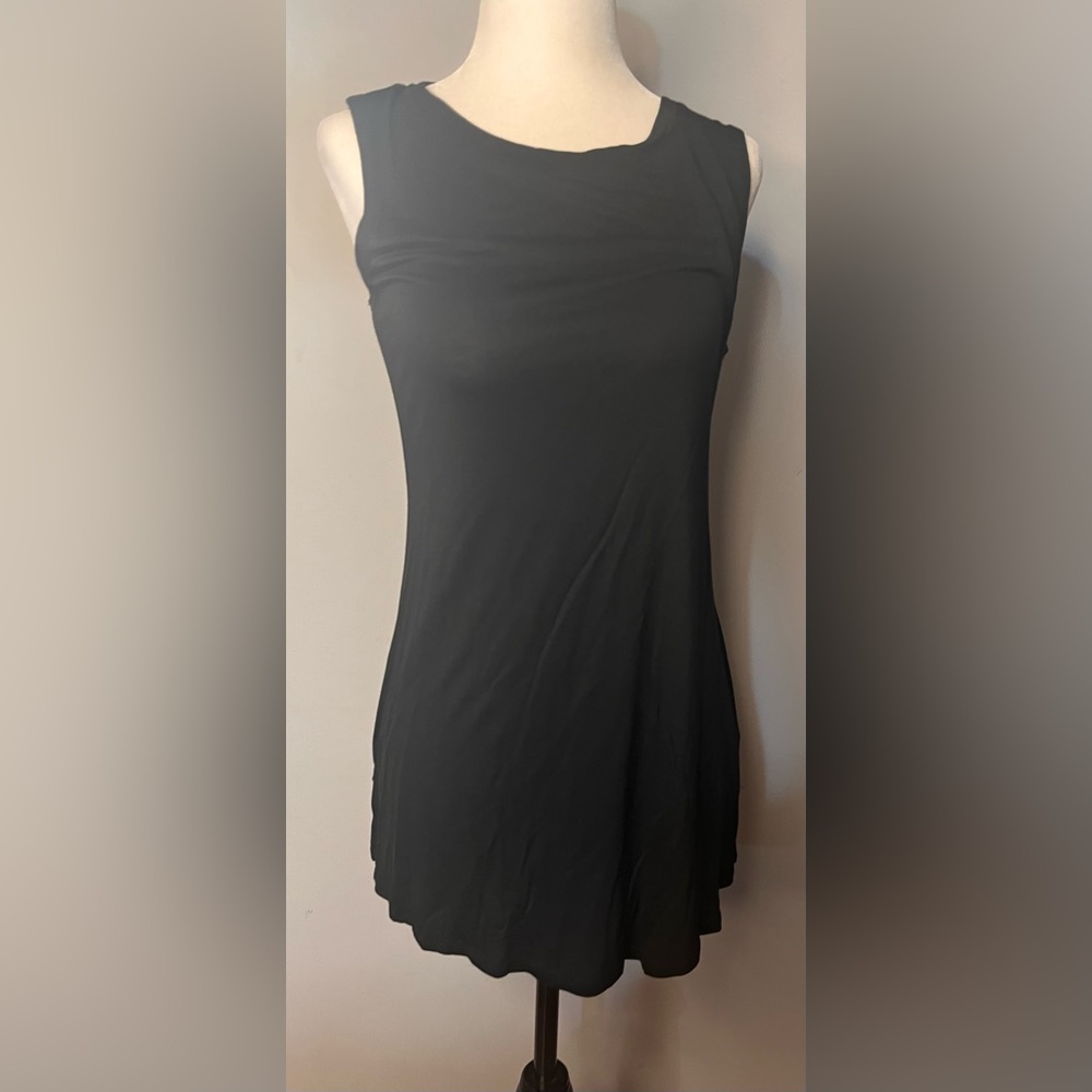 LOGO Black Tank Top!
